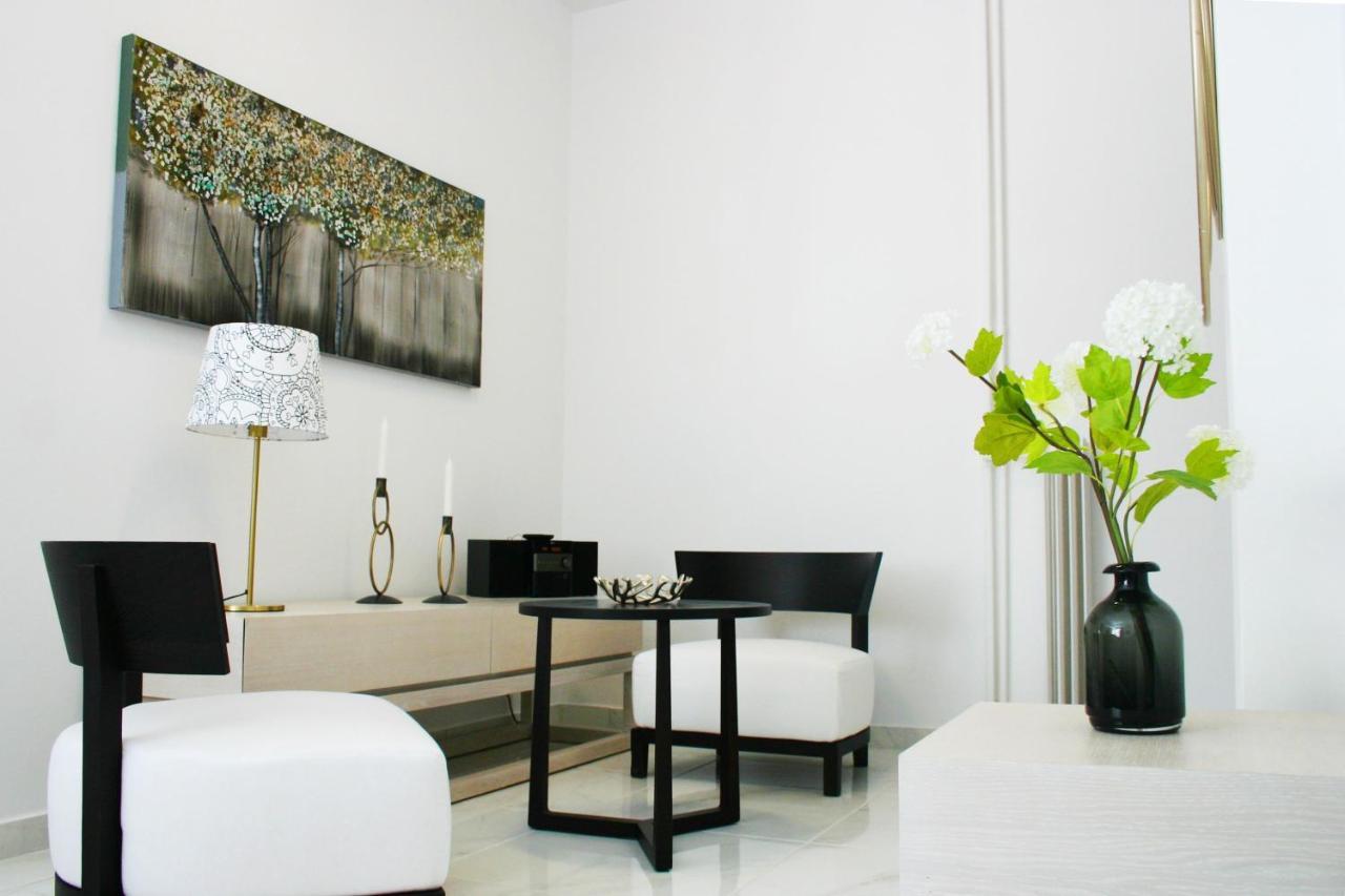 Socrates By Heloni Apartments Athens Exterior photo